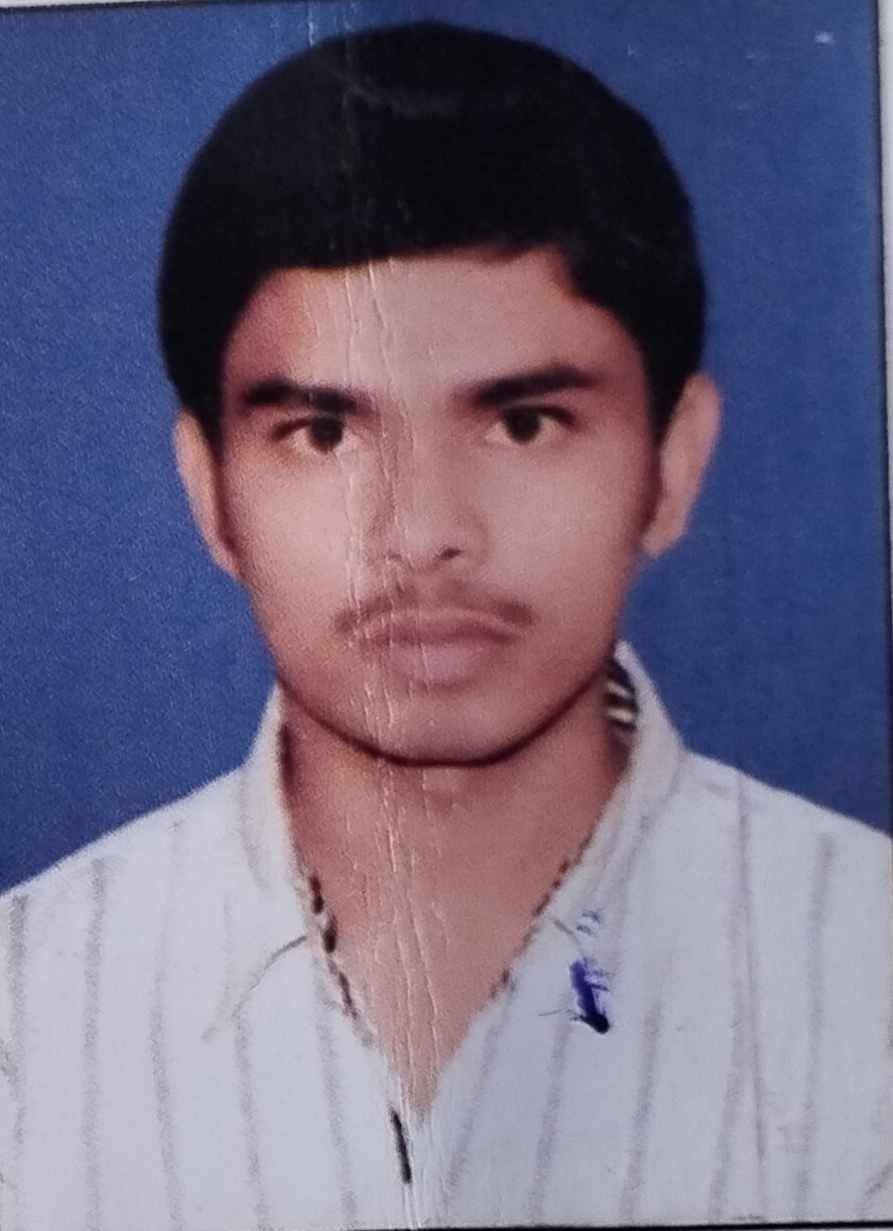 Student Photo Not Available