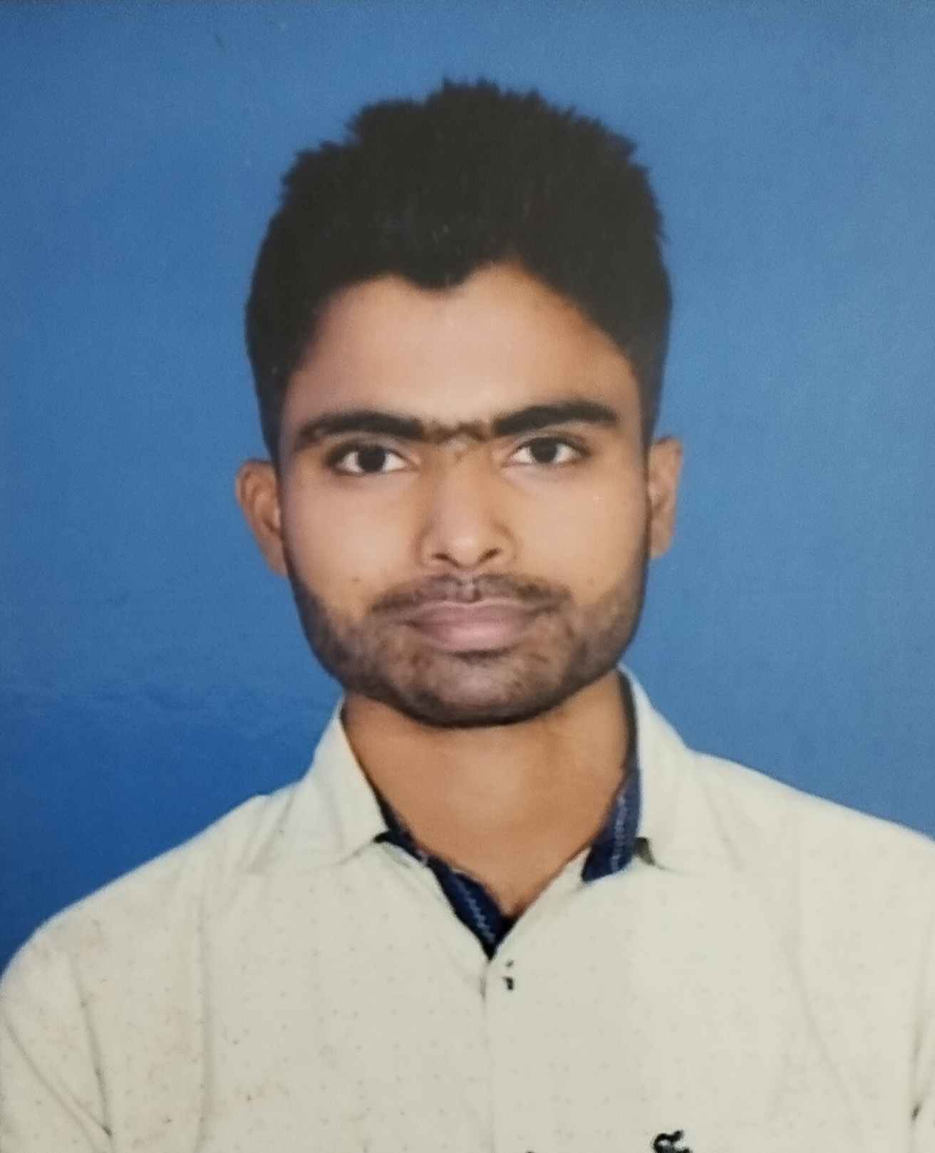 Student Photo Not Available