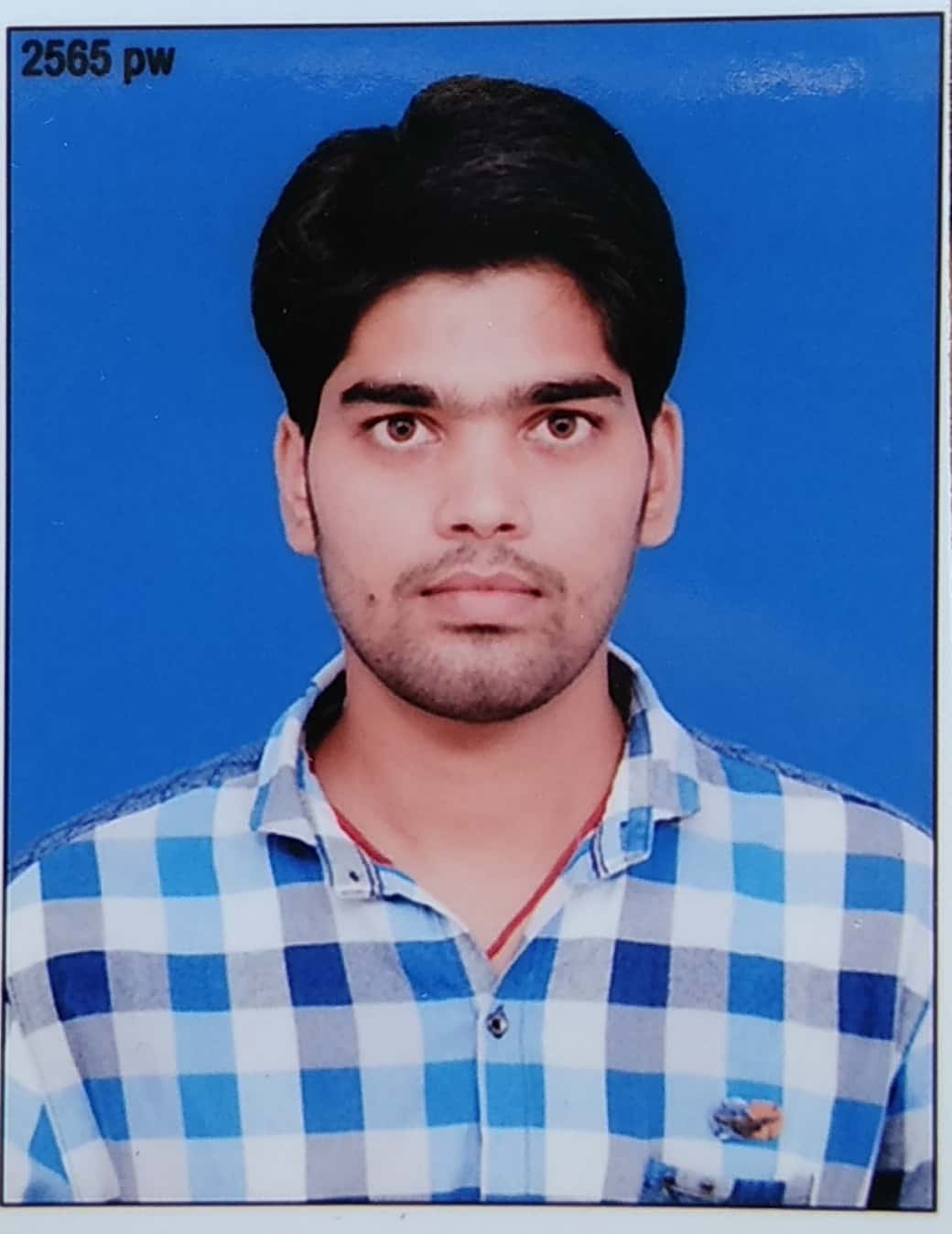 Student Photo Not Available