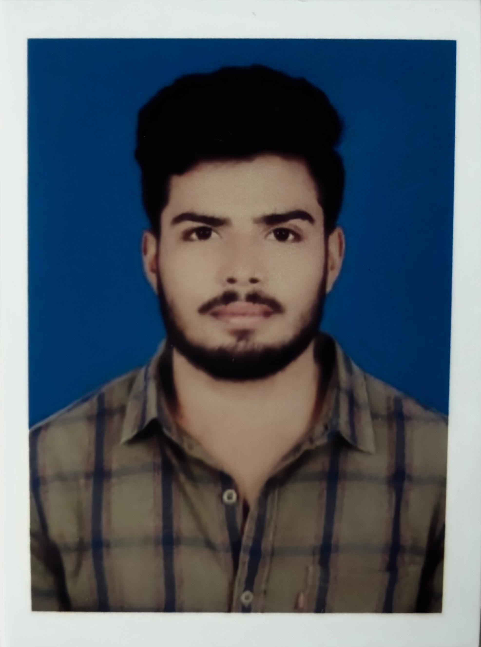 Student Photo Not Available