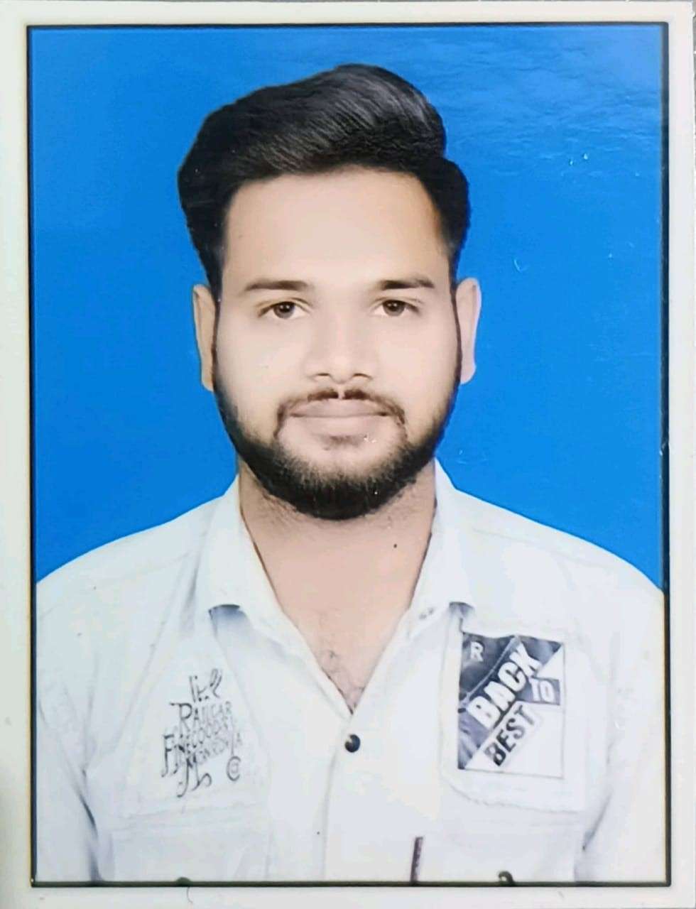 Student Photo Not Available