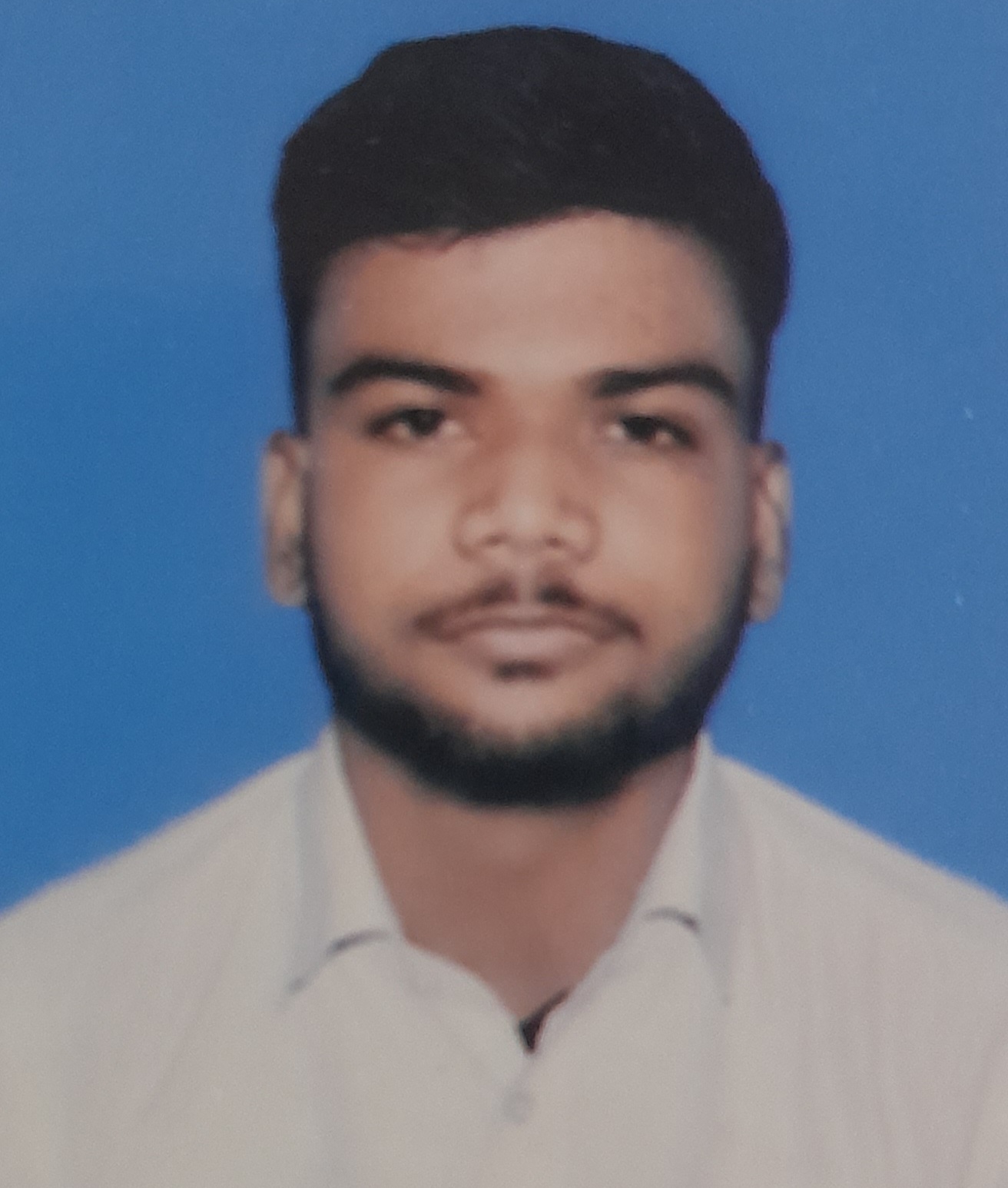 Student Photo Not Available