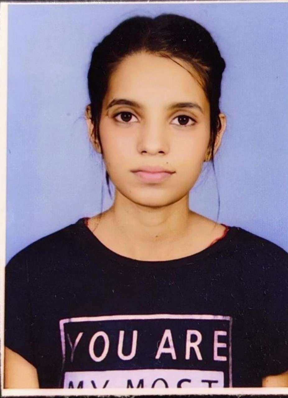 Student Photo Not Available