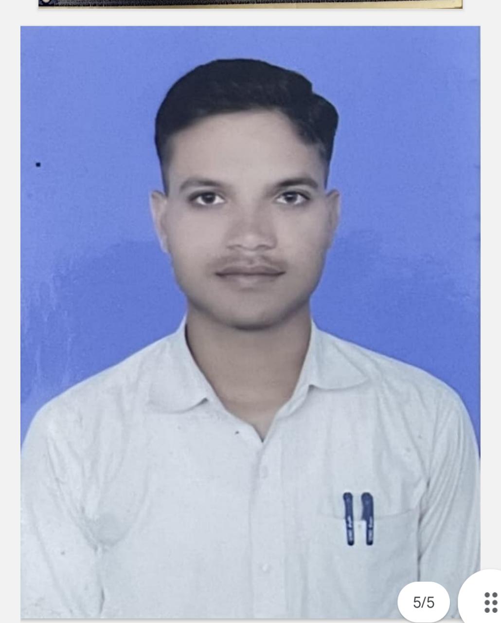 Student Photo Not Available