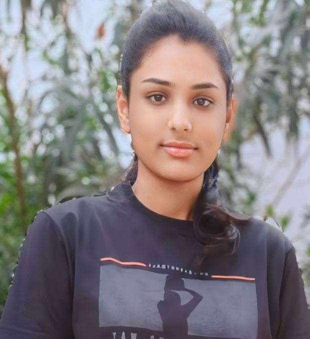 Student Photo Not Available