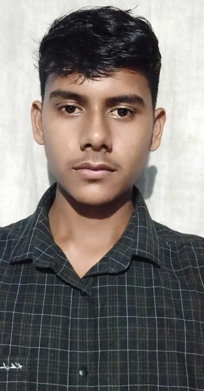 Student Photo Not Available